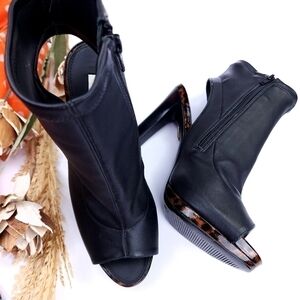 Diane Von Furstenberg Black Leather Platform Thick Heels Sz 8m